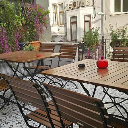Taksim Suite Истанбул Екстериор снимка