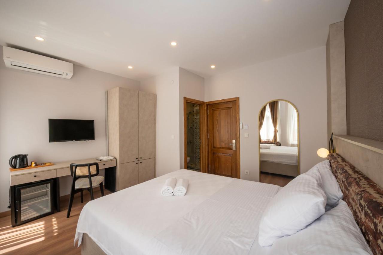 Taksim Suite Истанбул Екстериор снимка
