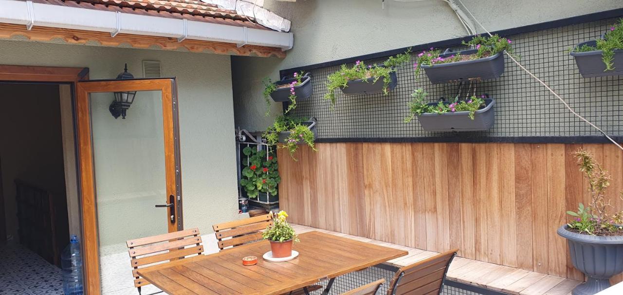Taksim Suite Истанбул Екстериор снимка