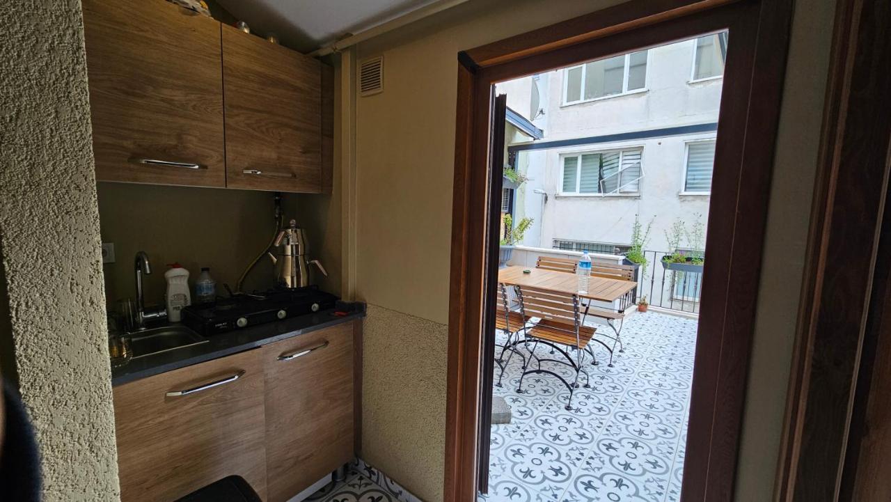 Taksim Suite Истанбул Екстериор снимка